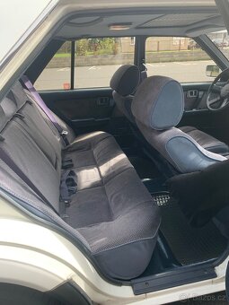 Prodám Nissan Bluebird , 1990 , veterán. - 11