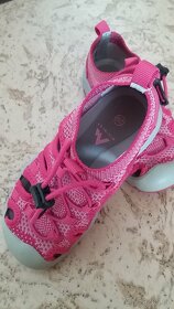 obuv dětská Top. stav - 11