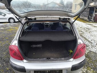 PEUGEOT 307 1,4i - 11