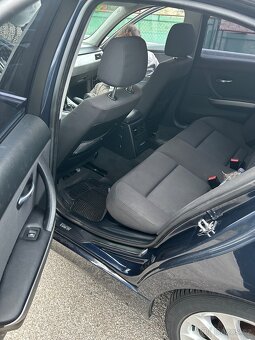 BMW e90 325i 160kw - 11