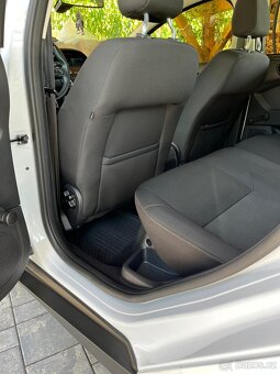 Ford focus 1.6 Ti-VCT 77kW - 11