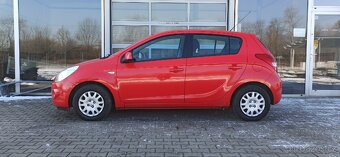 Hyundai i20 1.2 57 Kw Benzín Klimatizace - 11