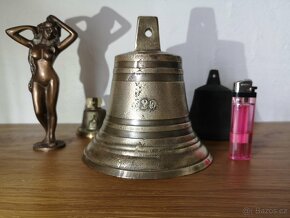 starý bronzový zvon s číslicí "9" nebo "20"-čtěte popis - 11