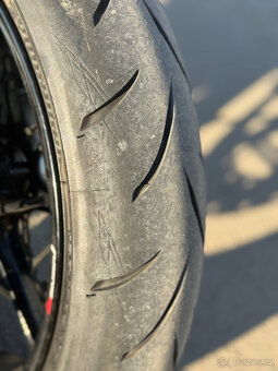 Aprilia Tuono V4R - 21k najeto, původ ČR - 11