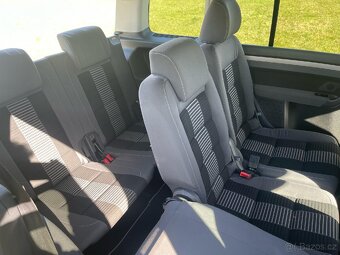 Volkswagen Touran 1,6 MPI - 11