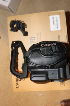 Cinema kamera Canon EOS C70, 2 baterie, SD karta 256 Mb/s, v - 11