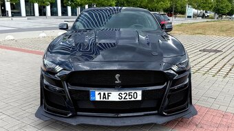 Ford Mustang GT 5.0 - 11