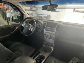 nissan pathfinder - 11