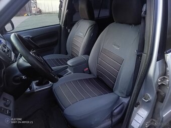 Toyota RAV4 - 2,0 110kw - benzín - 11