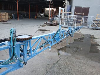 3000l Tažený postřikovač INUMA 3024 - 11