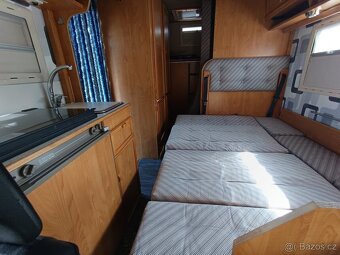 Alkovna, bydlík, obytný vůz - 11