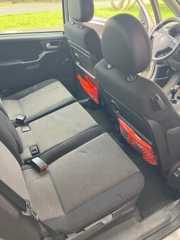 Opel Meriva - 11