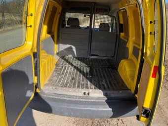VW Caddy 2.0 SDI 51 kw odpočet DPH - 11