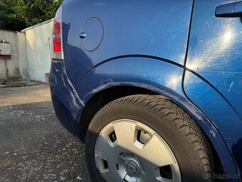 Opel Zafira B 1.9 cdti - 11