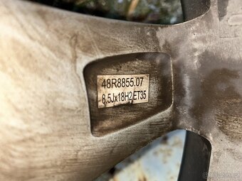 Alu kola R18 5x112 VW koncern + letní pneu 225/40/18 - 11