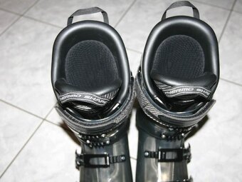 lyže fischer superior 160 cm , lyžiarky - 11