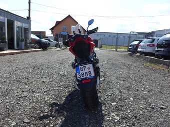 MV Agusta Stradale 800 - 11