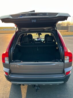 Volvo XC90 - 11