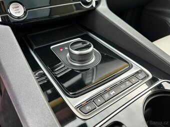 Jaguar F-Pace Portfolio 3.0TD/221kW 1.Maj. r.v.2016 PANORAMA - 11