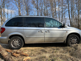Chrysler Voyager 2.8 CRD – 7 míst - 11