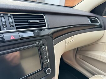 Skoda Superb L&K 4x4 3.6 V6 - 106 000km - TOP stav - 11
