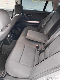 BMW 320D xDrive - 11