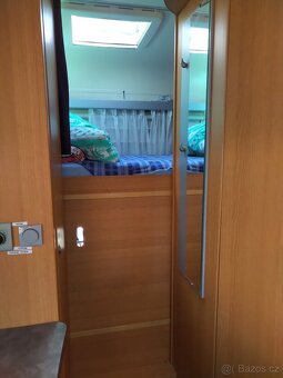 obytný automobil - 11