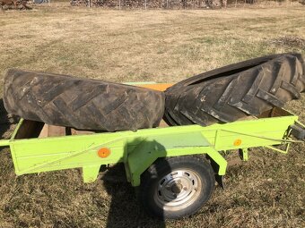 Pneu 12,4/11-28 - 11