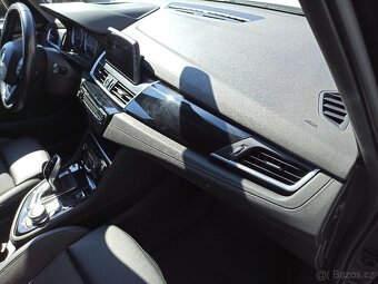 BMW 218i GT SPORT LINE 7 MÍST - 11
