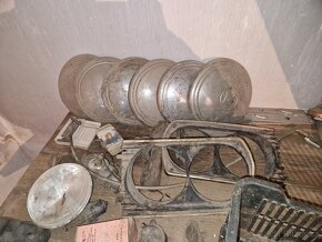 Směs dílů škoda MB, 105,120, octavia 440, spartak, lada td. - 11