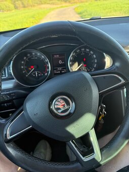 Škoda Superb combi II 2.0 tdi 125kw 12/2013 274tis - 11
