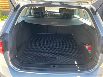 VW Passat B8 Highline 2.0 tdi 110 kw manual - 11