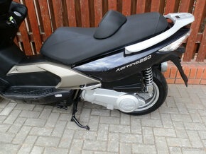 Kymco Xciting 250 i.e - 11