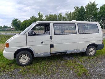 VW Transporter 2.5TDI náhradní díly - 11