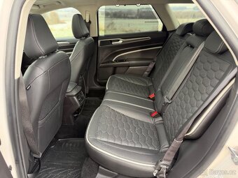 Ford Mondeo MK5 Vignale - 11