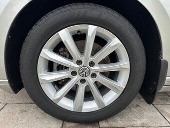 VW Passat B8 2,0TDi Combi – 2016 – FULL LED, ALU, TAŽNÉ - 11