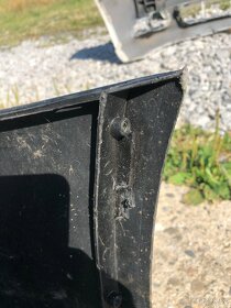 predni naraznik audi a6 c6 4f0 chrom cerny mlhy - 11