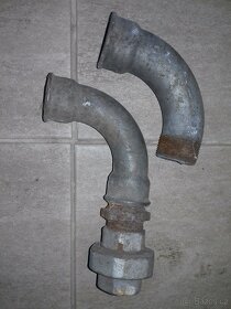 Šroubení vodovodní fitinky + skoby zednické - 11