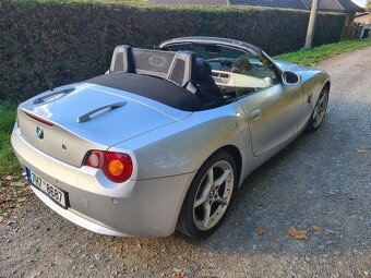 Prodám BMW z4 Cabrio - 11