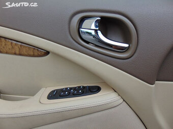 Jaguar S-Type, 2.7D,SERVIS.KN,EXECUTIVE - 11