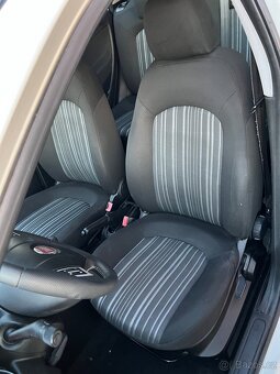 Fiat Punto 1.3 Multijet = r.v 2012, Bez korozie = - 11