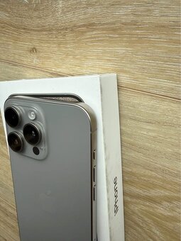 iPhone 15 Pro Max 256gb Natural Titanium - 11
