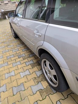 Ford Mondeo - 11
