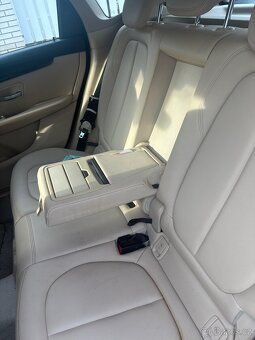 BMW 218d Active Tourer DPH 247t.km kůže 30.4.2015 4,1l - 11