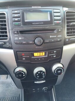 SSANGYONG KORANDO 2,0 i 16V LPG - 11