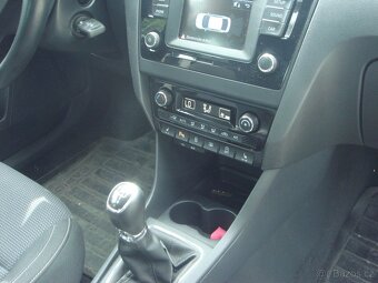 Škoda Rapid 1.6tdi 85kw 2015 102tkm - 11