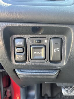Honda Civic 6G Coupe 1.6i - 11