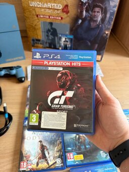 Sony PlayStation 4 1TB Uncharted 4 Limited Edition - 11