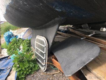Ploutvokýlová Plachetnice Eurocruiser 7,5 m - 11