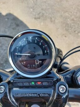 Harley Davidson XL 1200X Forty-Eight - 11